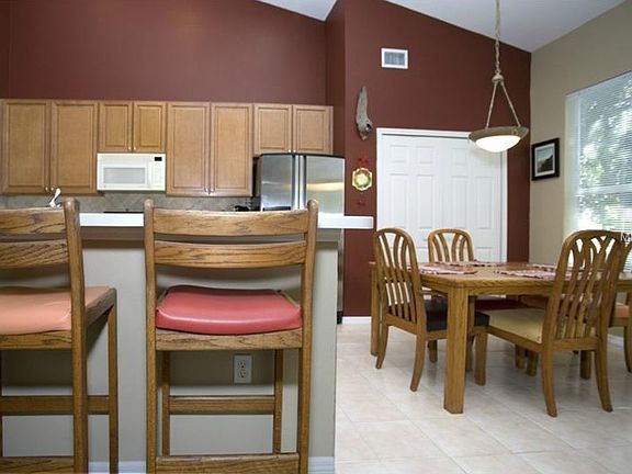 5th image of 1755 Oak Park Ct
