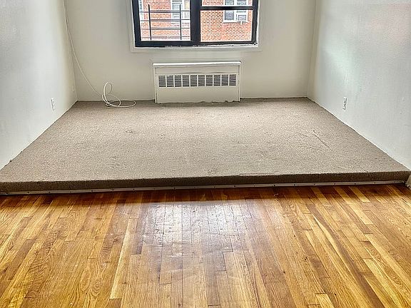 2nd image of 1018 E 105th St Floor 2