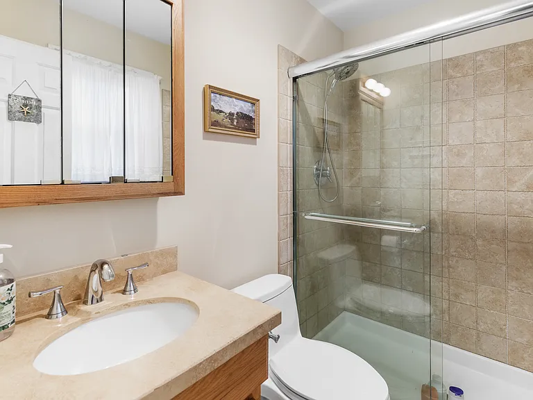 311 N Magee St — Photo 19