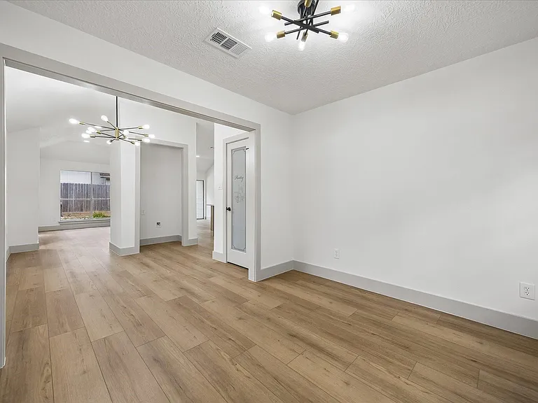 9214 Grandview Park Dr — Photo 14