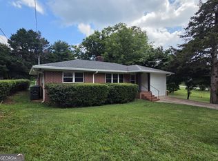 372 Foreacre St, Cornelia, GA 30531