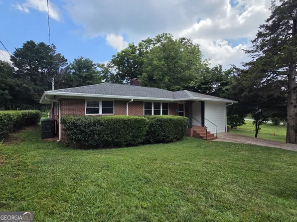 372 Foreacre St, Cornelia, GA 30531