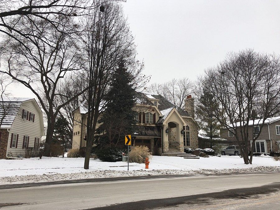 2nd image of 1021 Royal Street George Dr