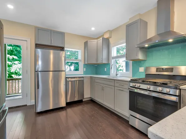 161 4th St, Medford, MA