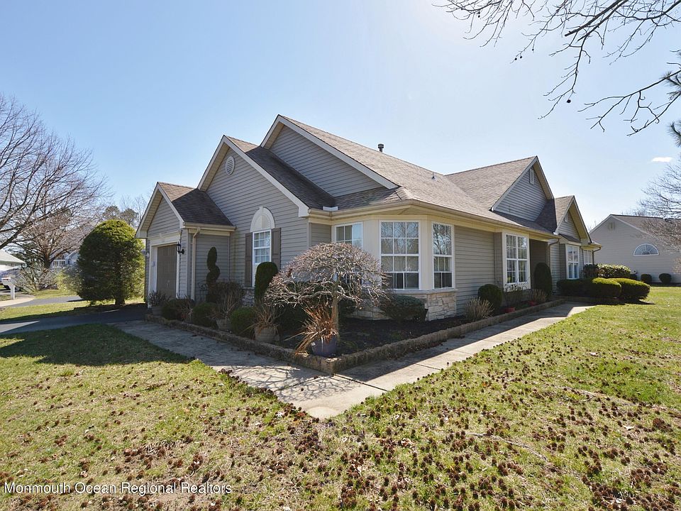 1st image of 2854 Roseville Ct