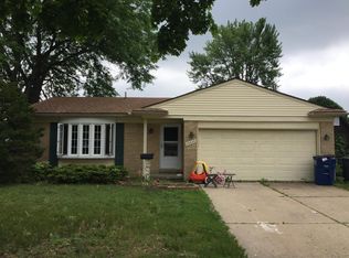 36643 Hiveley St, Westland, MI 48186