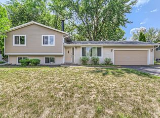 3850 Country Creek Way, Eagan, MN 55122