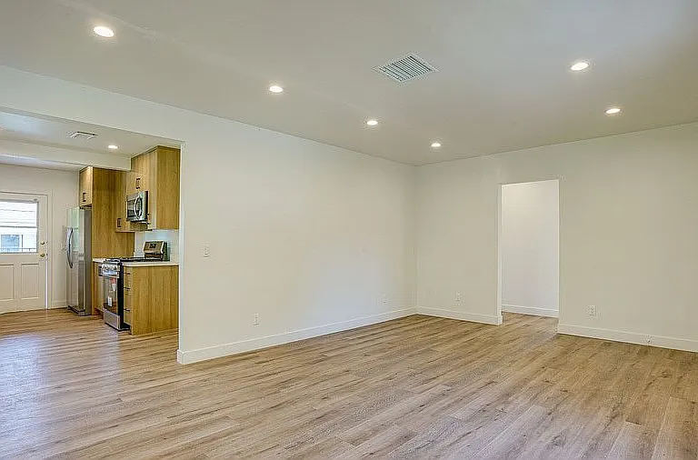 6114 W Saturn St #6114 — Photo 5