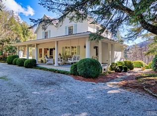 889 Horse Cove Rd, Highlands, NC 28741