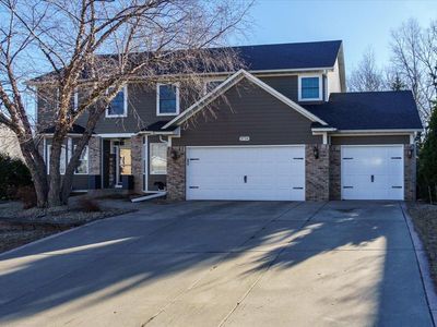 3734 Brown Bear Trl, Eagan, MN, 55122