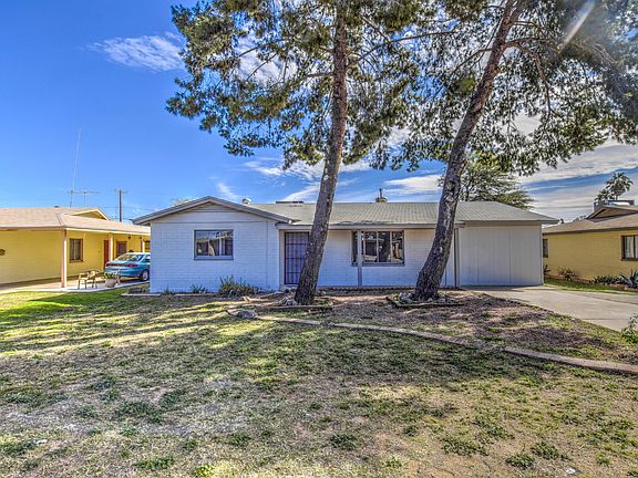 2nd image of 4713 N 40th Dr