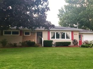 910 N Broadway St, Hastings, MI