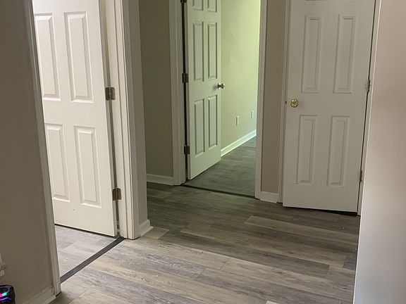 3rd image of 11565 Summer Tree Rd N