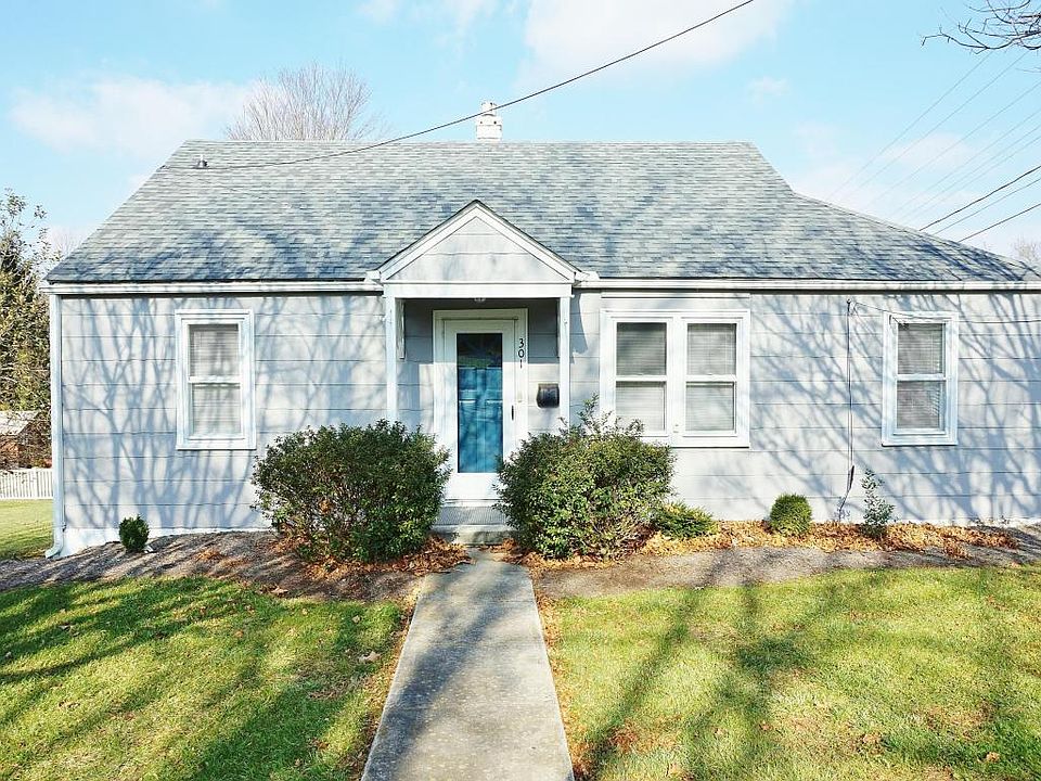 1st image of 301 Holt Ln