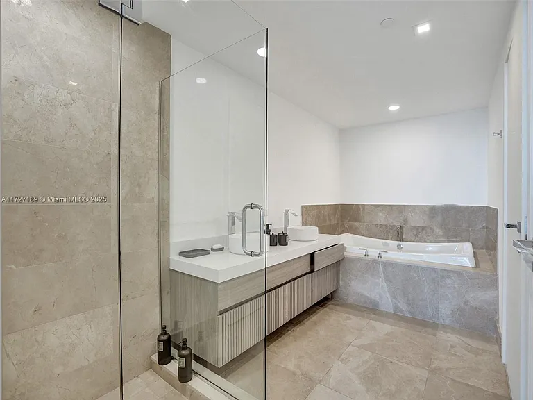 17001 Collins Ave #2308 — Photo 19