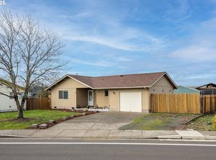755 Diamond Hill Rd, Harrisburg, OR 97446