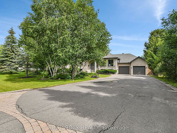 2nd image of 7040 Donwel Dr
