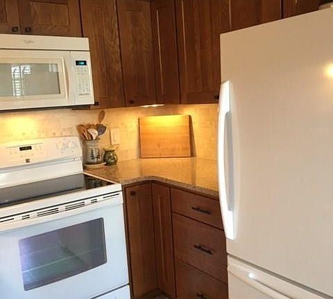 4th image of 1384 Independence Dr