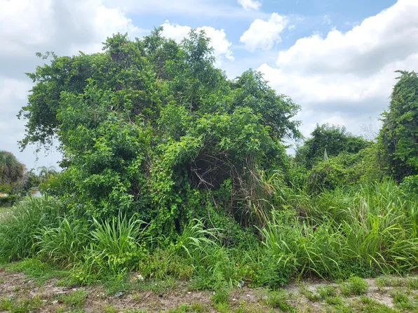 0 Avenue R, Fort Pierce, FL 34947