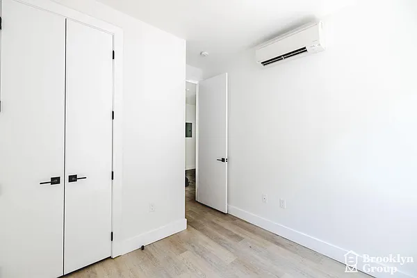 Rented by Brooklyn Group | media 22