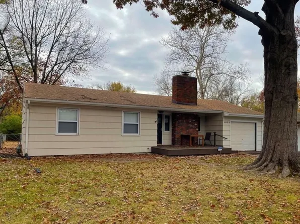 1633 W 20th St, Lawrence, KS 66046
