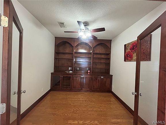 3rd image of 4432 21st St