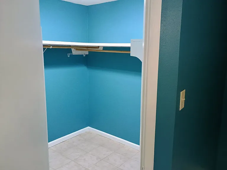 1620 Landry Dr — Photo 26