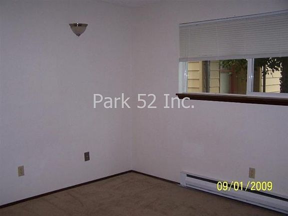 5th image of 611 N J St APT 2
