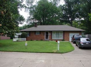 5699 Garden Valley Rd, Newburgh, IN 47630