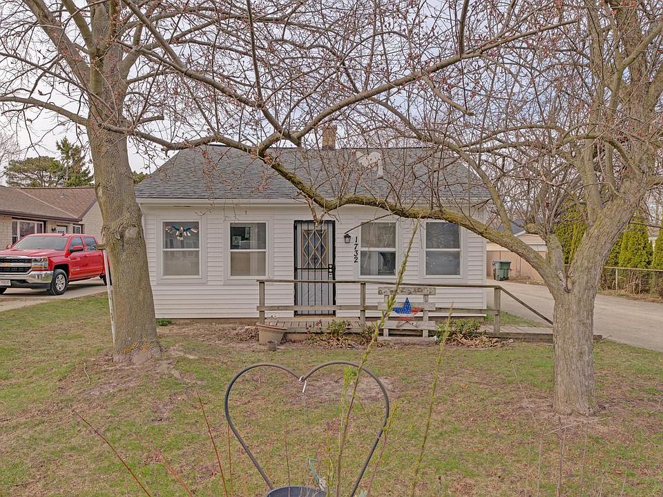 1st image of 1732 Kremer AVENUE
