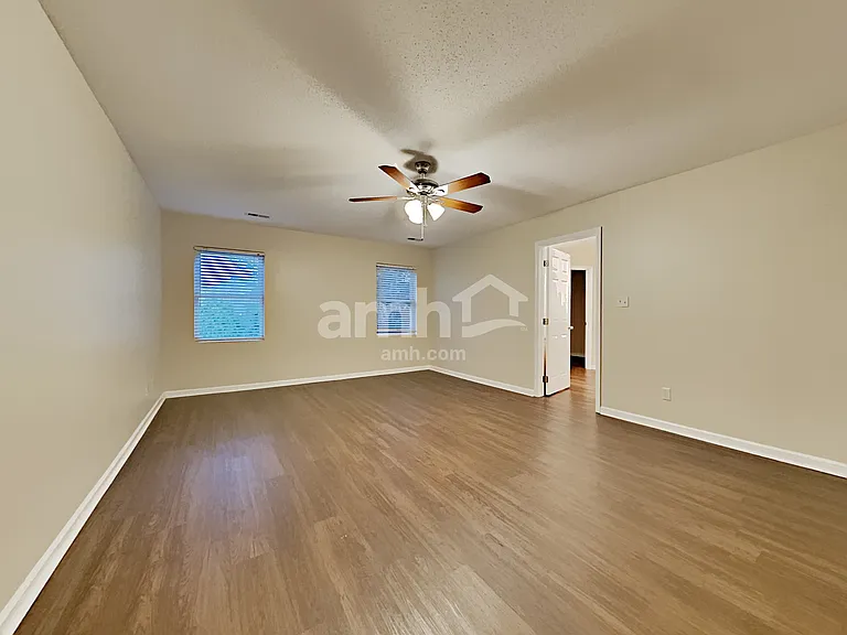 2338 Sir Edward Ln — Photo 11