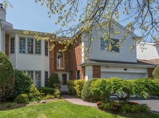 45 Hamlet Dr, Commack, NY 11725