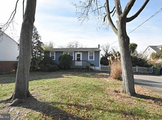 1003 Columbia Ave, Palmyra, NJ 08065