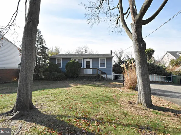 1003 Columbia Ave, Palmyra, NJ 08065