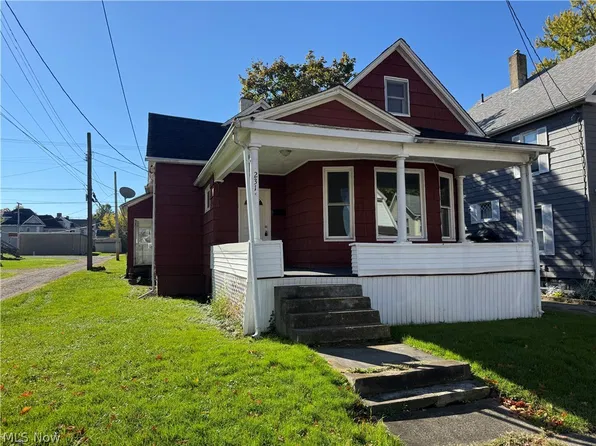 231 Rosenberry St, Alliance, OH 44601