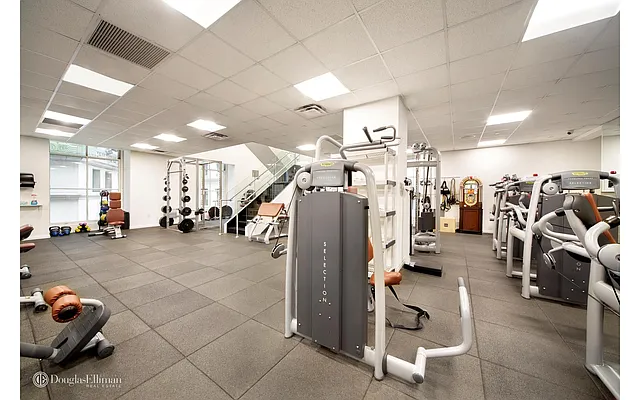 Sold by Douglas Elliman | media 25