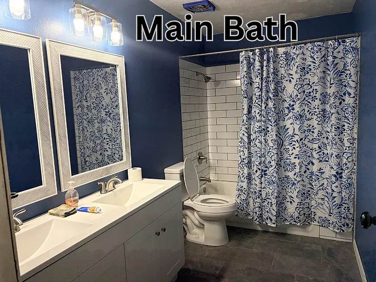 2555 San Andres Dr — Photo 7