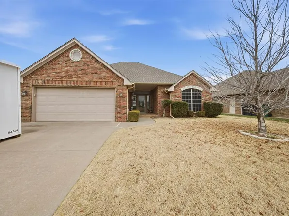 10917 NW 118th St, Yukon, OK 73099