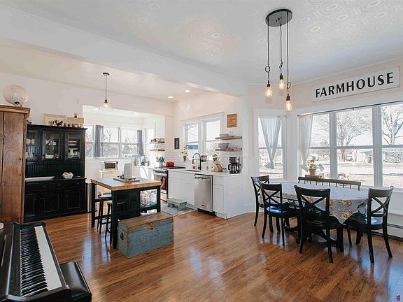 3rd image of 62966 Ohlm Road