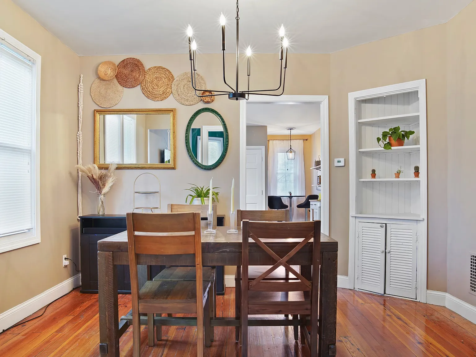 2 bed, 1175 sqft, $2,597 — Photo 4