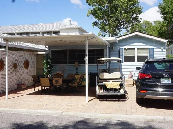 21085 Lazy Days Cir, Lutz, FL 33558