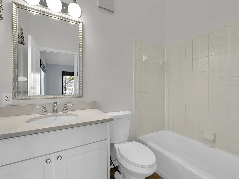 917 Coquina Ln #1 — Photo 4