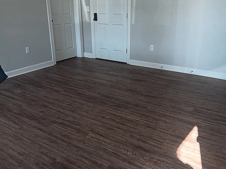 816 N Jackson St — Photo 7