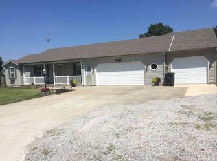 301 Leclere St, Ligonier, IN 46767