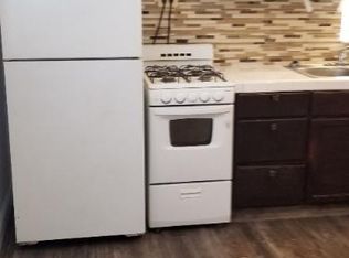 204 College Ave #B, Modesto, CA 95350