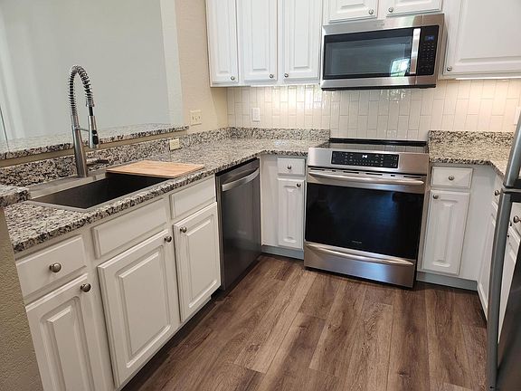 2nd image of 2740 Northview ROAD #109
