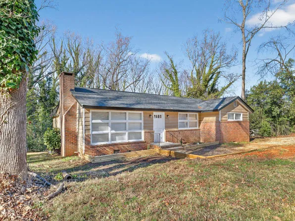 326 Merideth Cir, Spartanburg, SC 29306