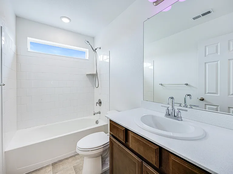 535 Silver Rock Trl — Photo 20