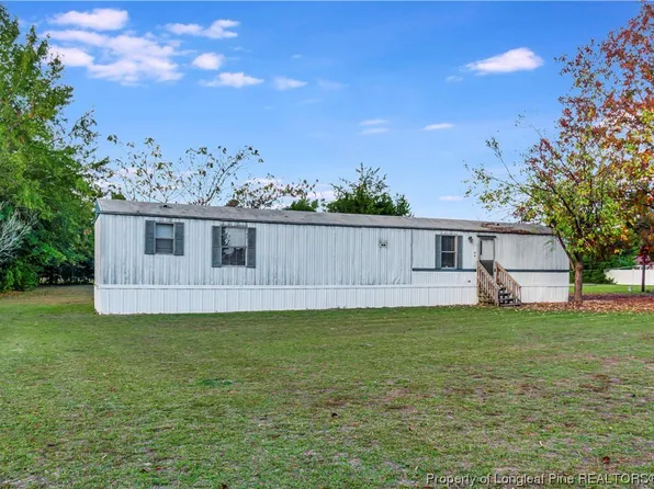 86 Cedar Bay Dr, Lumberton, NC 28358