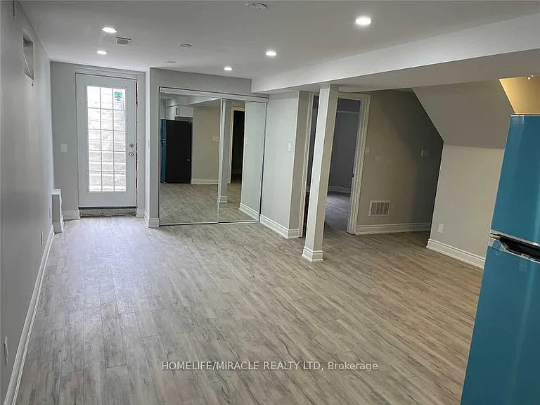 76 Jack Rabbit Cres — Photo 4